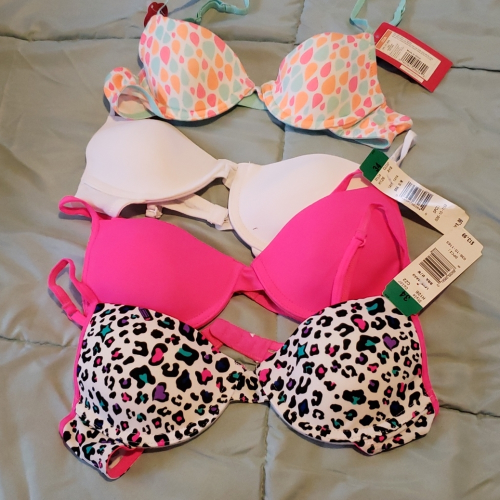 Set of 4 bras